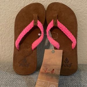 NWT - REEF Little Gypsy Sandal Girls Size US 11/12